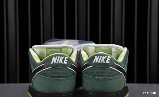 Concepts (Regular Lobster Box) Low Green SB BV1310-337 Dunk Nike 0516